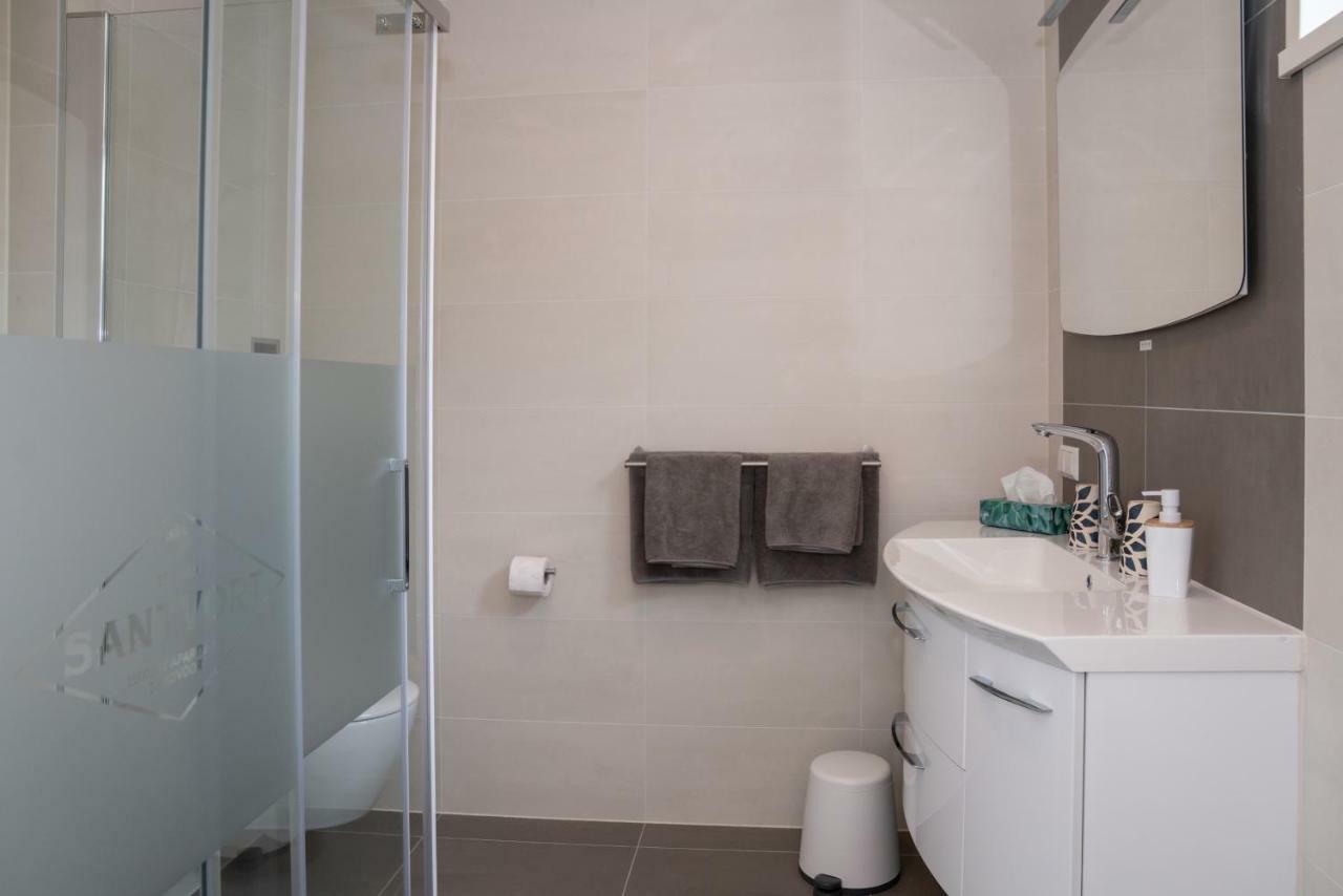 Santvort Luxury Apartment With Private Parking Zandvoort Exterior photo
